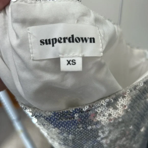 Superdown Sequin Cropped Tank - Picture 6 of 7